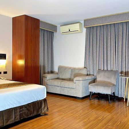 Serenzza Hotel Лима Экстерьер фото